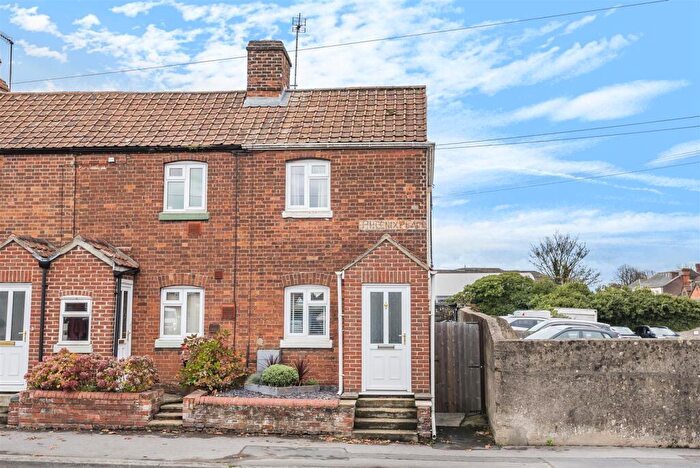 2 Bedroom End Of Terrace House For Sale In Phoenix Place, Devizes, SN10