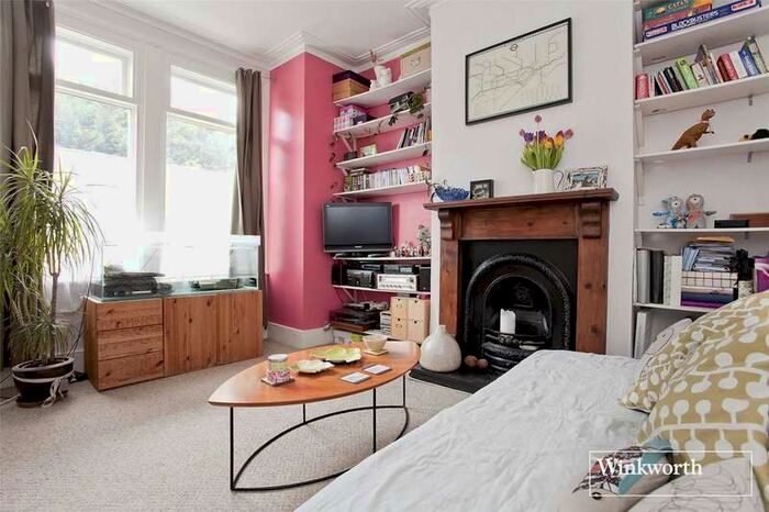 1 Bedroom Flat To Rent In Stamford Road, London, N15