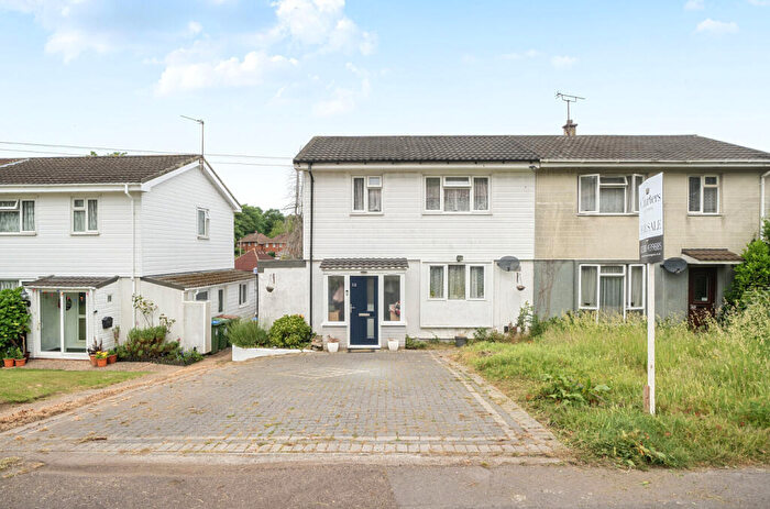 3 Bedroom Semi-Detached House For Sale In Rossington Avenue, Bitterne, Southampton, Hampshire, SO18