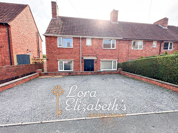 3 Bedroom Semi-Detached House For Sale In Little John Drive, Rainworth, Nottinghamshire, NG21