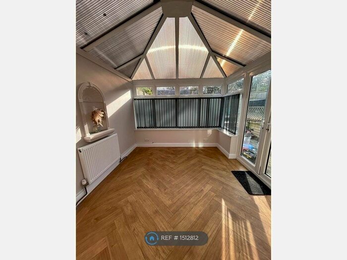 4 Bedroom Semi-Detached House To Rent In Hazel Way, Crawley Down, Crawley, RH10