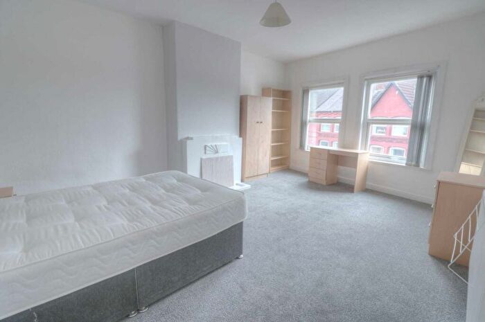 2 Bedroom Apartment To Rent In A Smithdown Road, Wavertree, Liverpool, Merseyside, L15