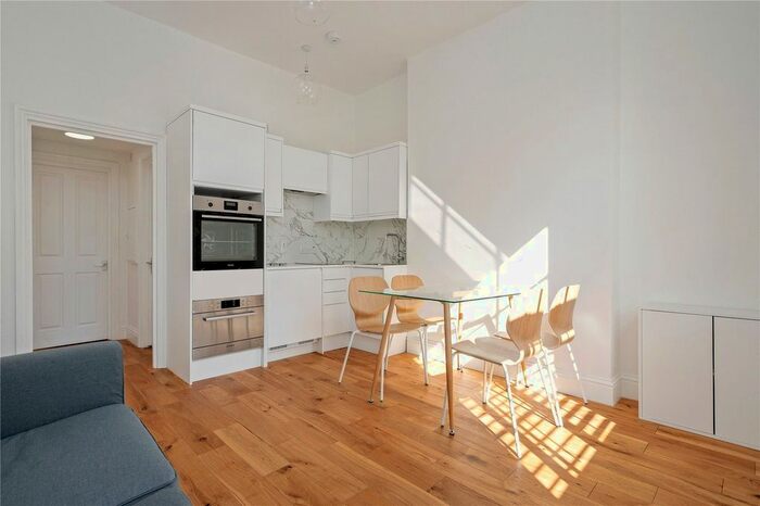 1 Bedroom Flat To Rent In Cruikshank Street, London, WC1X
