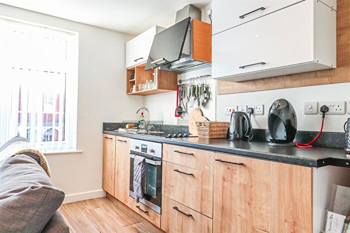 1 Bedroom Flat To Rent In King Street, Southport, PR8