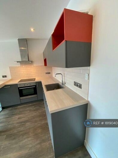 2 Bedroom Penthouse To Rent In Church Court, Preston, PR1