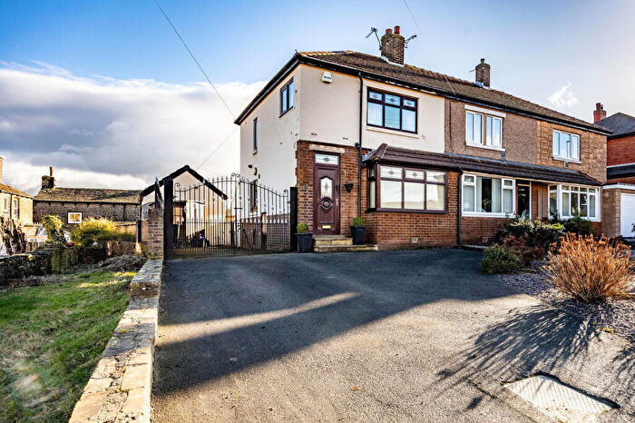 4 Bedroom Terraced House For Sale In New Hey Road, Rastrick, HD6