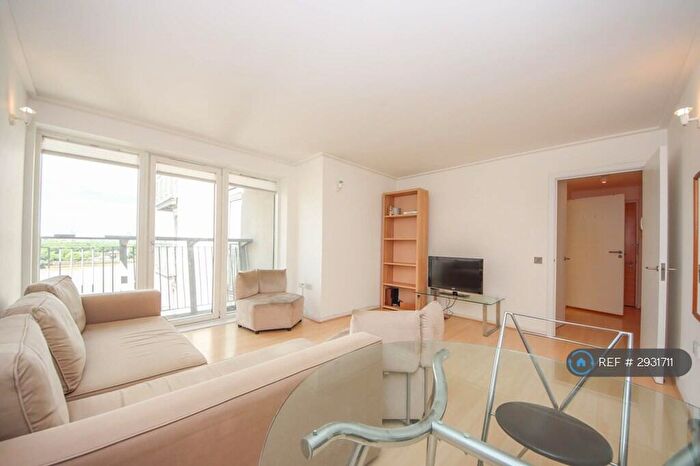 1 Bedroom Flat To Rent In Seacon Tower, London, E14