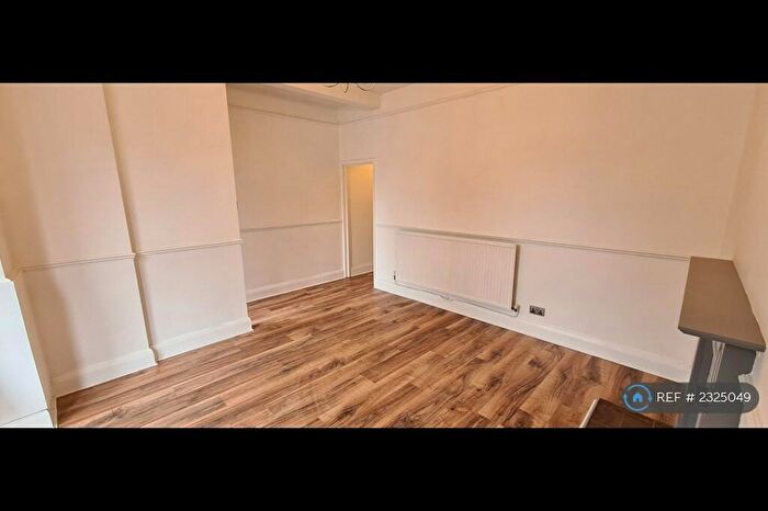 1 Bedroom Flat To Rent In Bath Street, Rugby, CV21