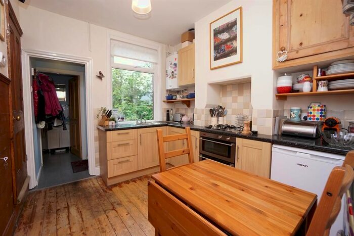 2 Bedroom Terraced House To Rent In Whitehouse Road, Walkley, Sheffield, S6