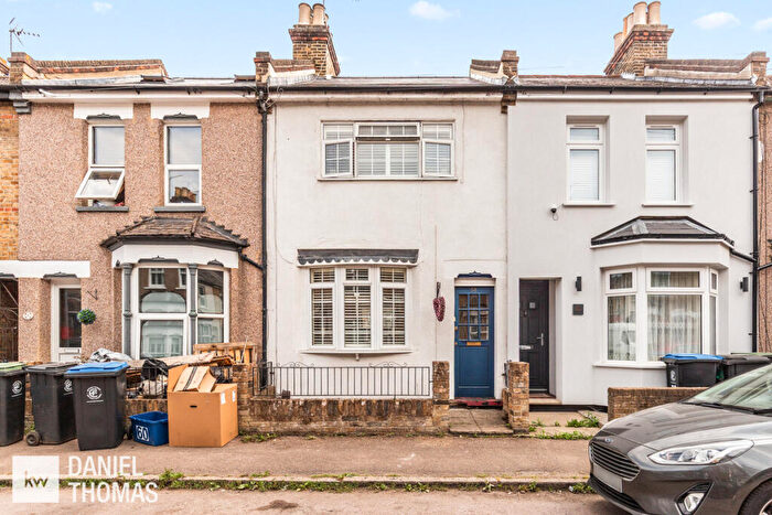 3 Bedroom Terraced House For Sale In Eastbrook Road, Waltham Abbey, EN9