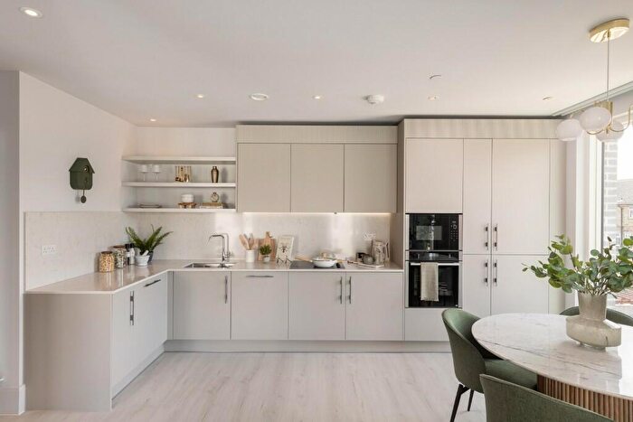 2 Bedroom Apartment To Rent In Portsmouth Road, Cobham, Surrey, KT11