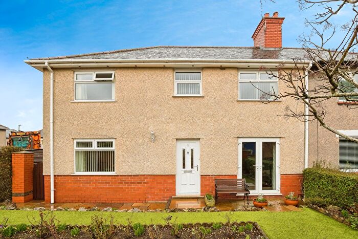 4 Bedroom Semi Detached House For Sale In Bodwyn Park, Gresford, Wrexham, LL12