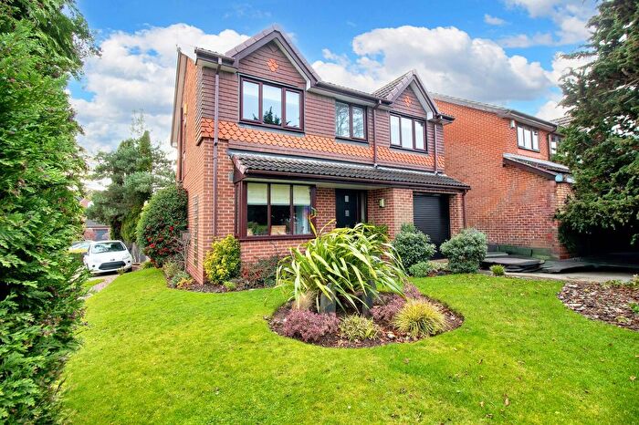 4 Bedroom Detached House For Sale In Owlthorpe Avenue, Mosborough, S20