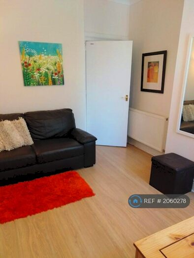 1 Bedroom Flat To Rent In Broomhill Road, Aberdeen, AB10