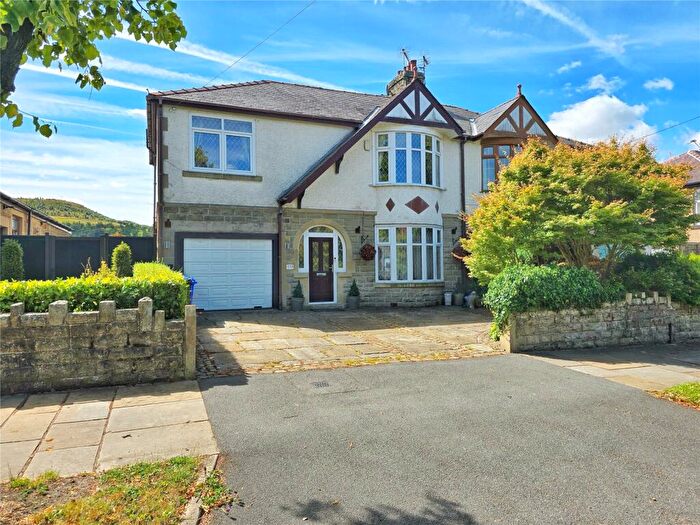 3 Bedroom Semi Detached House For Sale In Newchurch Road, Rawtenstall, Rossendale, BB4