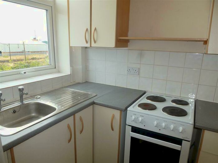 2 Bedroom Flat To Rent In Denmark Road, Lowestoft, NR32
