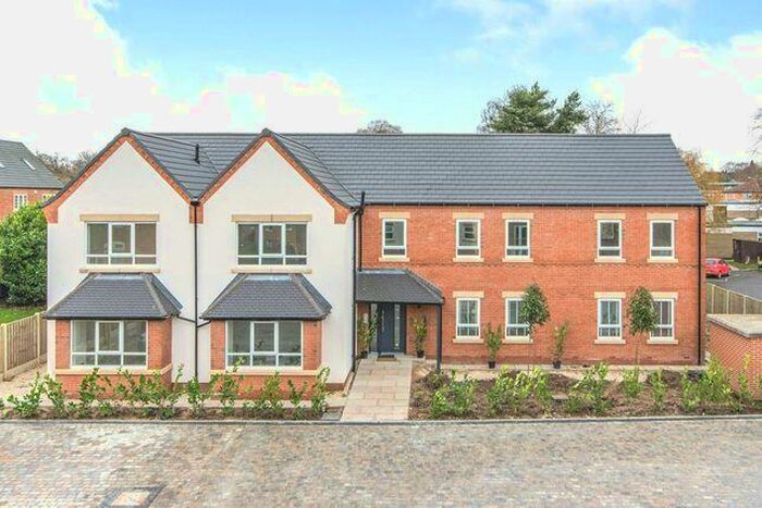 1 Bedroom Apartment To Rent In Station Road, Bawtry, Doncaster, DN10