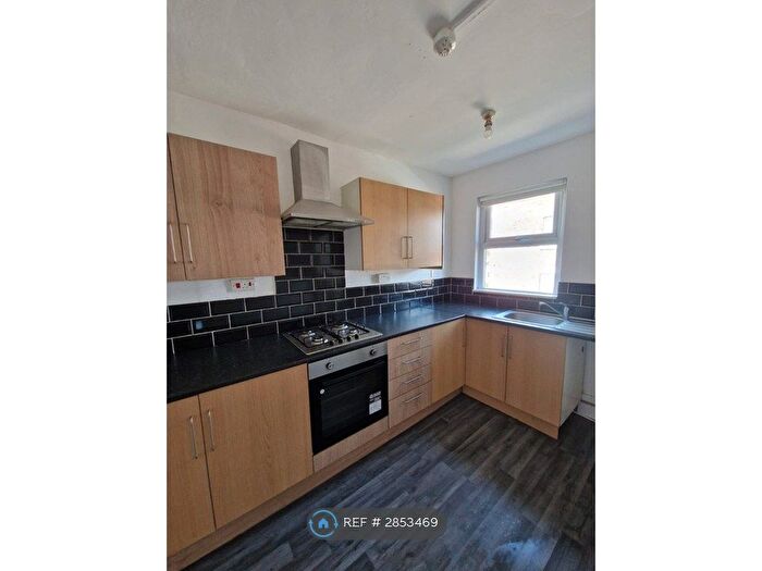 1 Bedroom Flat To Rent In Kremlin Drive, Liverpool, L13
