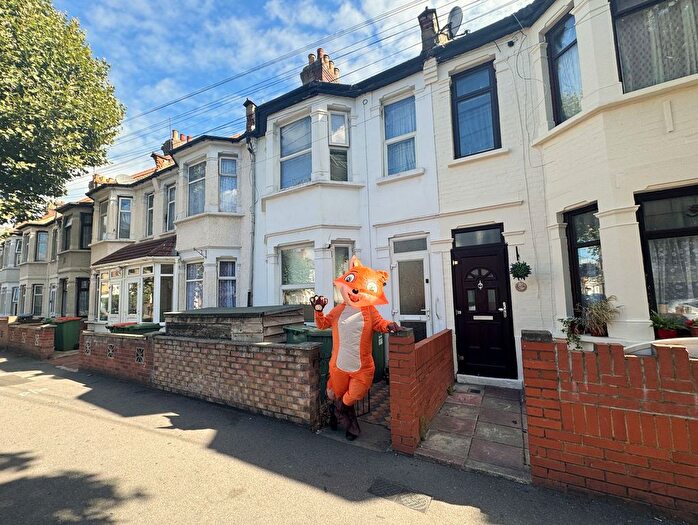 3 Bedroom Terraced House For Sale In Keppel Road, East Ham, London, E6