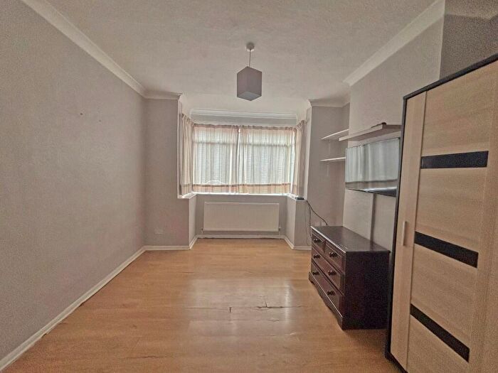 3 Bedroom Terraced House For Sale In Ramsay Road, London, E7