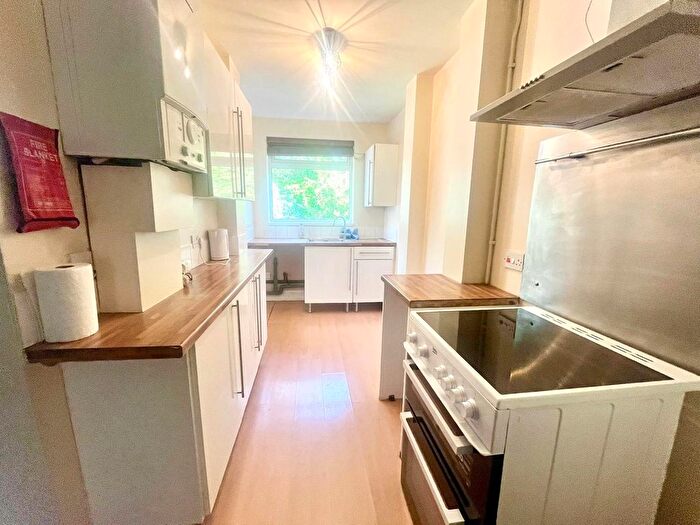 2 Bedroom Terraced House To Rent In Shakleton Road, Coventry, CV5