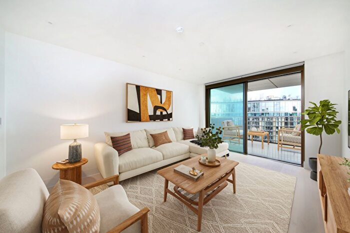 1 Bedroom Flat For Sale In Fitzroy House, Palmer Road, SW11