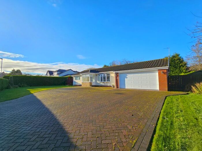 3 Bedroom Bungalow For Sale In Willow Way, Ponteland, Newcastle Upon Tyne, NE20
