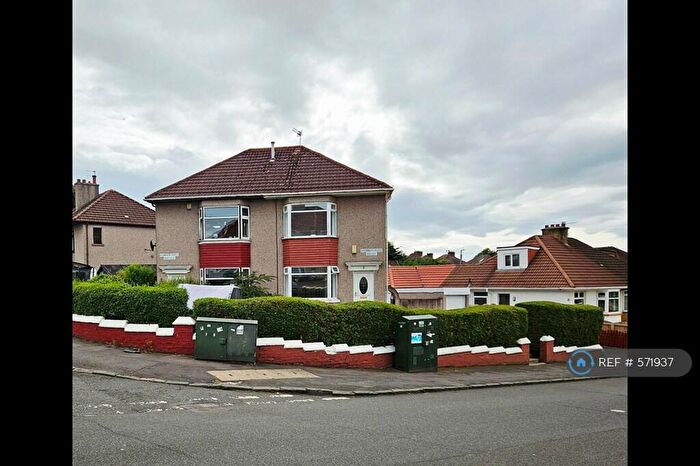 2 Bedroom Semi-Detached House To Rent In Bannercross Drive, Glasgow, G69