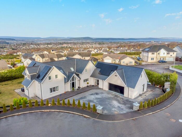 4 Bedroom Detached House For Sale In Upper Slackbuie, Inverness, IV2