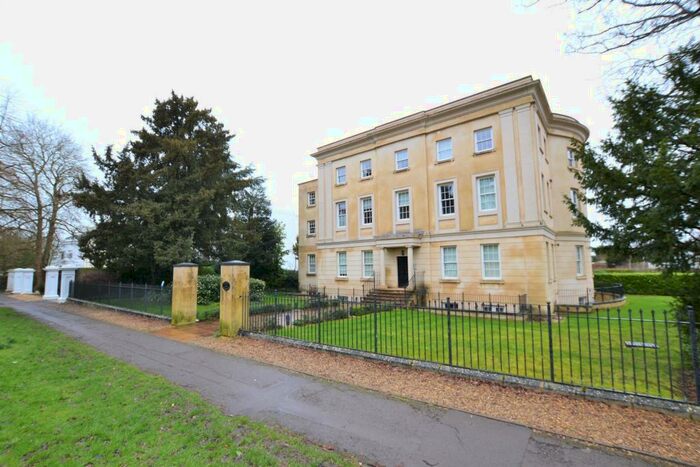 2 Bedroom Apartment To Rent In Tivoli Mansions, The Park, Cheltenham, GL50