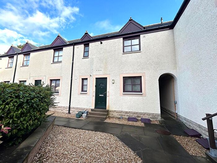 2 Bedroom Flat For Sale In Druid Temple Courtyard, Castle Heather, Inverness., IV2
