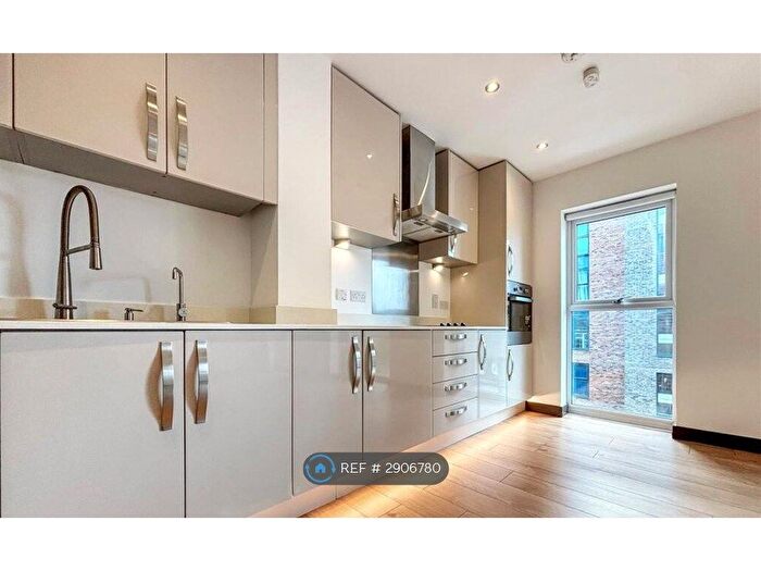 2 Bedroom Flat To Rent In William Mundy Way, Dartford, DA1