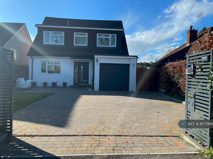 4 Bedroom Detached House To Rent In Mitchell Walk, Amersham, HP6