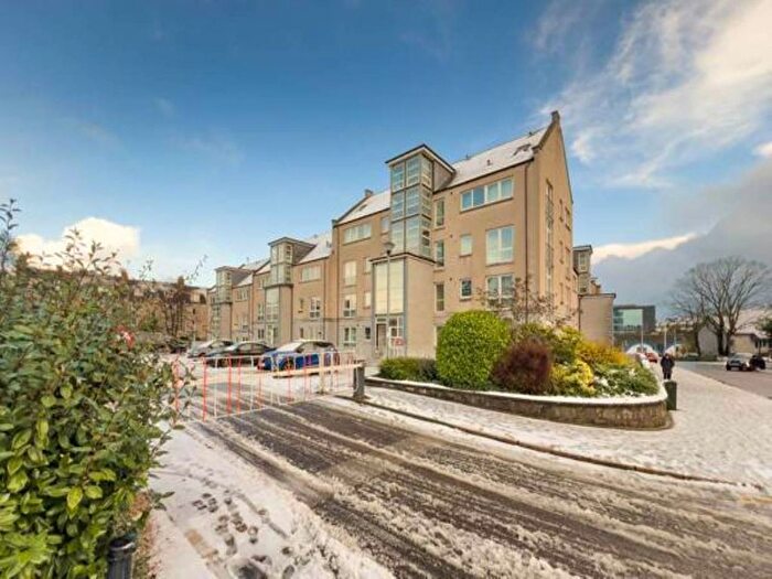 2 Bedroom Flat To Rent In Dee Village, Millburn Street, Aberdeen, AB11