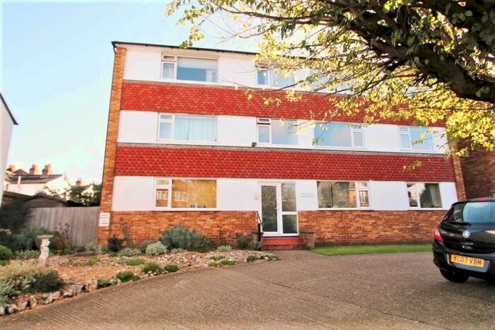1 Bedroom Flat To Rent In West Court, Bessborough Road, Harrow, HA1