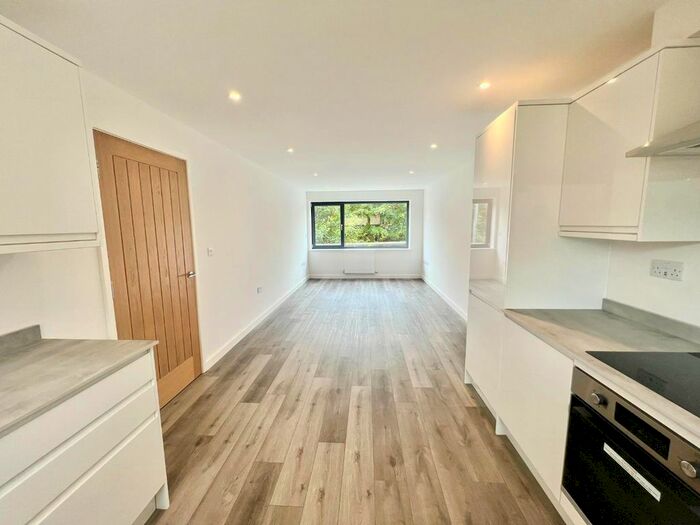 2 Bedroom Flat To Rent In Hawthorn Street, York, YO31