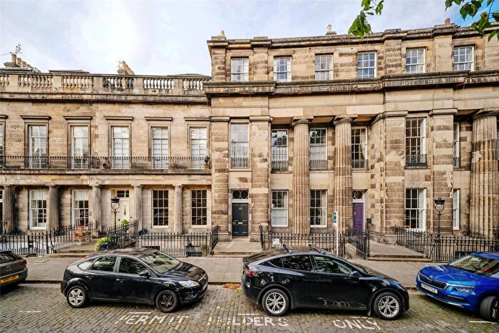 2 Bedroom Apartment For Sale In St. Bernards Crescent, Stockbridge, Edinburgh, EH4