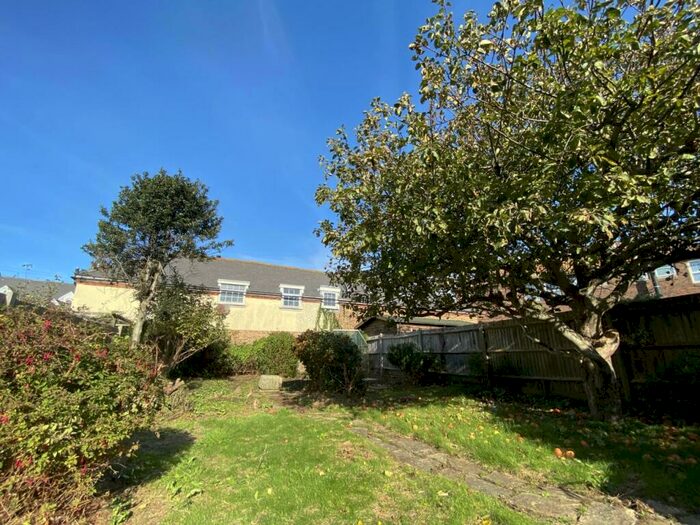 1 Bedroom Flat To Rent In The Appleyard, Dane Road, Seaford, BN25