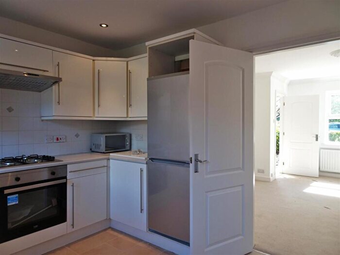 2 Bedroom Terraced House To Rent In Kerswell Drive, Shirley, B90