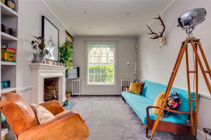 4 Bedroom Terraced House To Rent In Balls Pond Road, London, N1