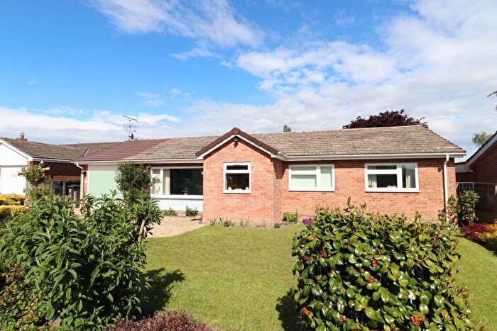 3 Bedroom Detached House For Sale In Sprays, Burbage, Marlborough, SN8