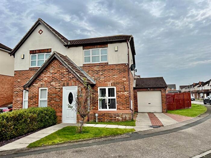 2 Bedroom Semi Detached House For Sale In Bowes Court, Darlington, DL1