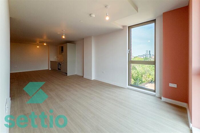 1 Bedroom House To Rent In Trafford Gardens, M16