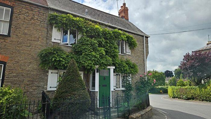 2 Bedroom Cottage To Rent In Cross Cottage, Church Street, Templecombe, BA8