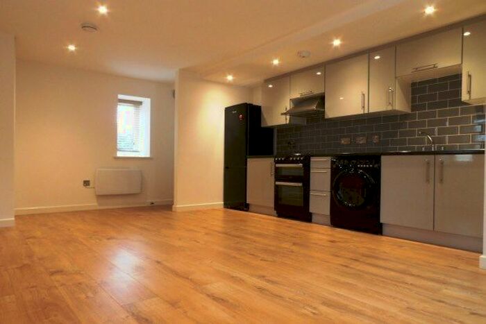 2 Bedroom Flat To Rent In Cherrys Yard Backway Road, Bicester, OX26