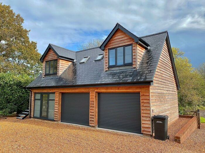 1 Bedroom Flat To Rent In Sherfield English Lane, Romsey, SO51