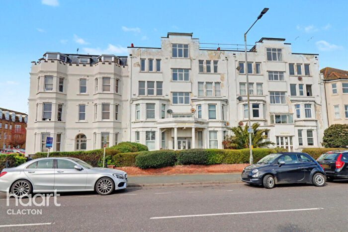 1 Bedroom Apartment For Sale In Marine Parade West, Clacton-On-Sea, CO15