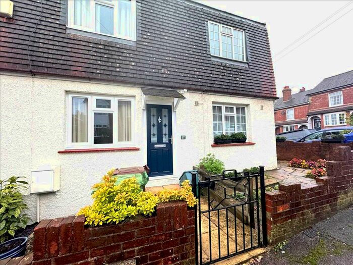 2 Bedroom Terraced House To Rent In Dynevor Road, Tunbridge Wells, TN4