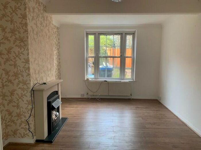 3 Bedroom Terraced House To Rent In Montacute Road, Morden, SM4