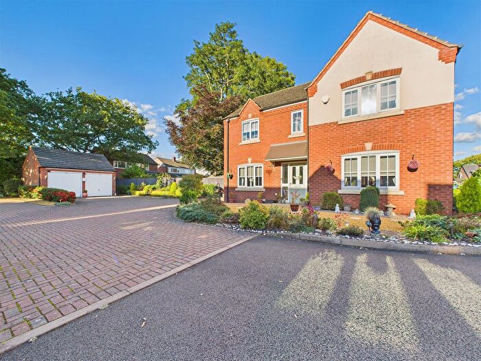 5 Bedroom Detached House For Sale In Eaton Croft, Rugeley, WS15